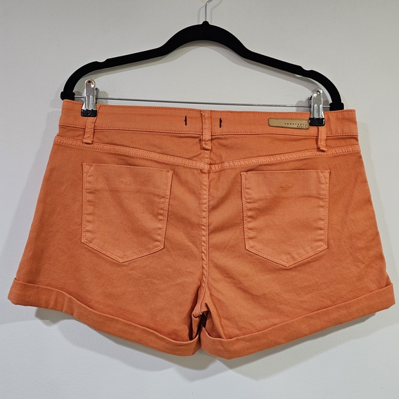 Santuary Denim Orange WoShorts - Picture 5 of 7